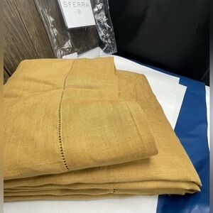 $210 SFERRA Festival 902 Linen Oblong Hemstitched Tablecloth 66x106" , Curry